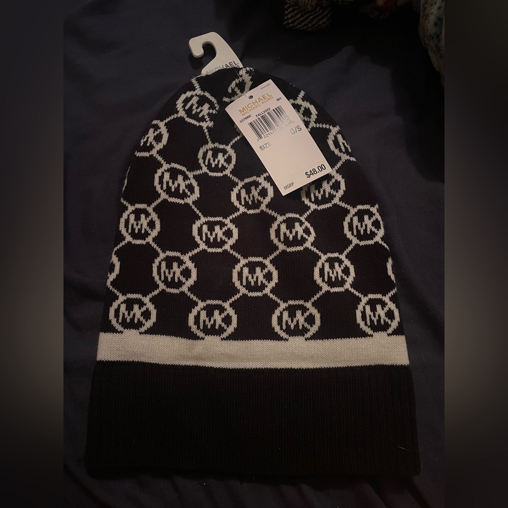 Michael Kors winter hat